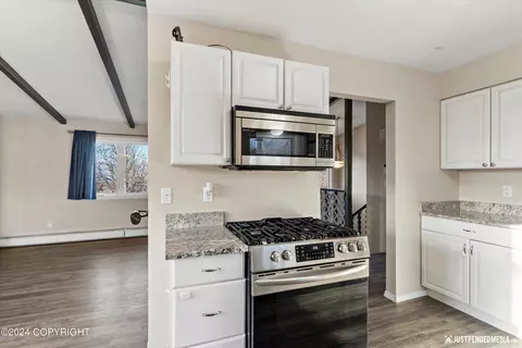 11055 Owhat Cir, Eagle River, AK 99577 photo 20