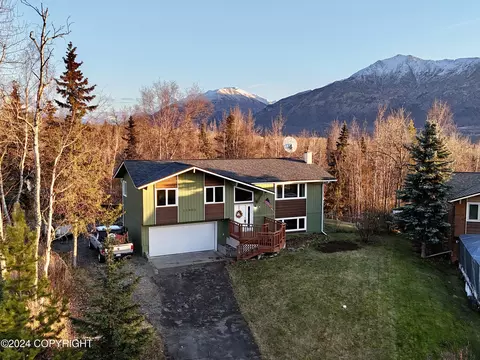 11055 Owhat Cir, Eagle River, AK 99577 photo 2