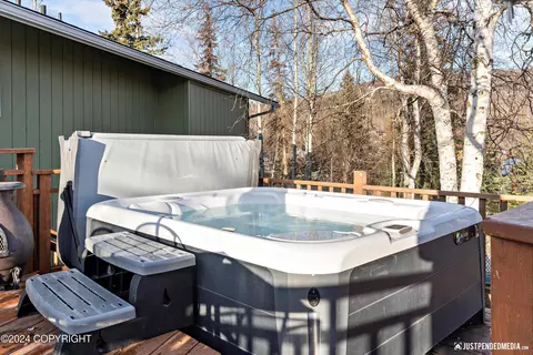 11055 Owhat Cir, Eagle River, AK 99577 photo 17
