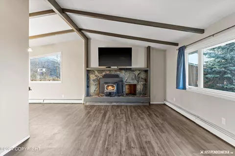 11055 Owhat Cir, Eagle River, AK 99577 photo 8