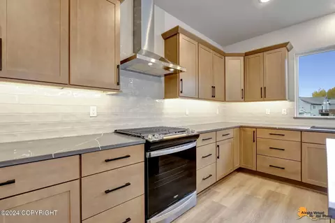8809 Chalk Hill Loop, Anchorage, AK 99502 photo 16