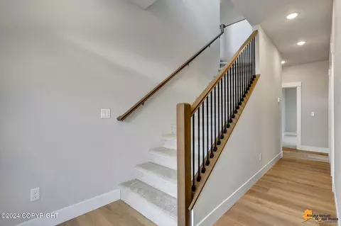 8809 Chalk Hill Loop, Anchorage, AK 99502 photo 3