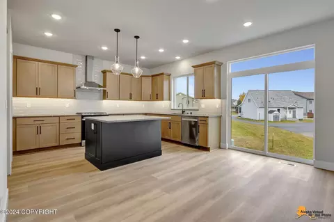 8809 Chalk Hill Loop, Anchorage, AK 99502 photo 11