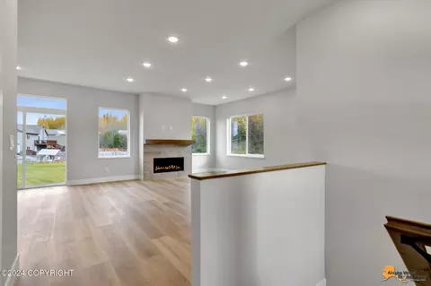 8809 Chalk Hill Loop, Anchorage, AK 99502 photo 5