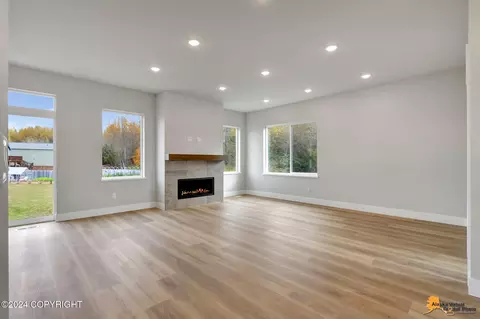 8809 Chalk Hill Loop, Anchorage, AK 99502 photo 8