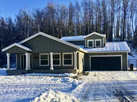 9830 E Breen St, Palmer, AK 99645