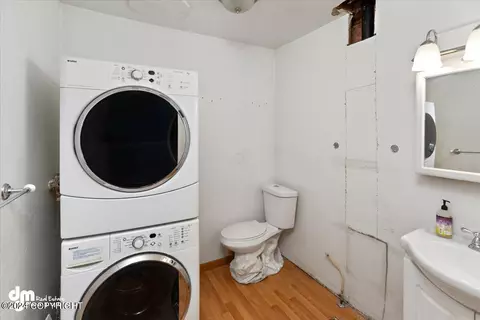 4945 E 43rd Ave, Anchorage, AK 99508 photo 43
