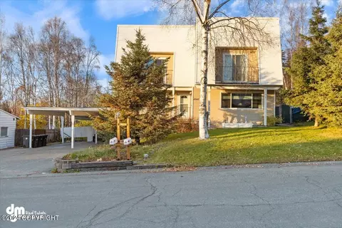 4945 E 43rd Ave, Anchorage, AK 99508