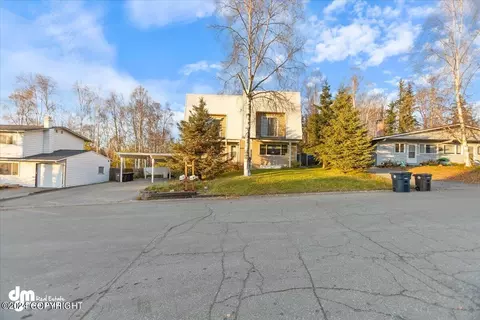 4945 E 43rd Ave, Anchorage, AK 99508 photo 2