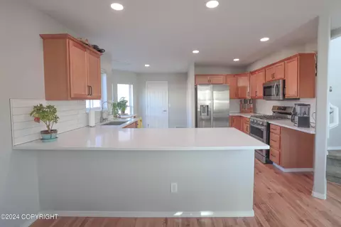 5838 Big Bend Loop, Anchorage, AK 99502 photo 9
