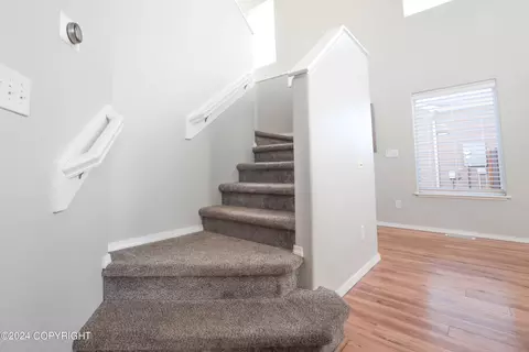 5838 Big Bend Loop, Anchorage, AK 99502 photo 13