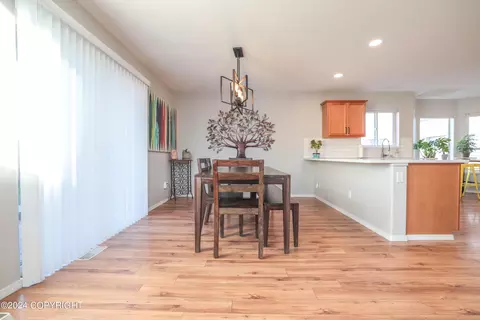 5838 Big Bend Loop, Anchorage, AK 99502 photo 8