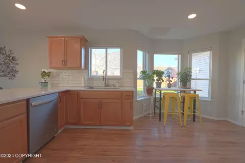 5838 Big Bend Loop, Anchorage, AK 99502 photo 12