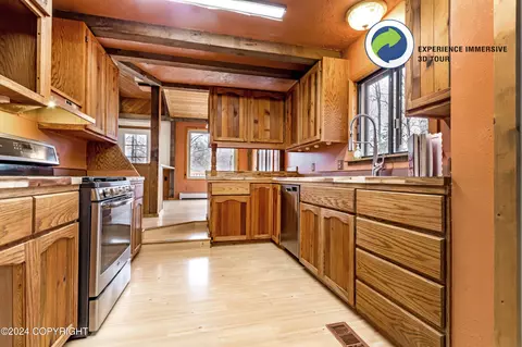 Kitchen - 22419 Glacier View Dr, Eagle River, AK 99577 photo 4 of 4