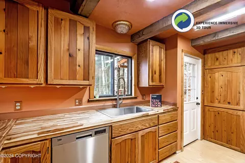 Kitchen - 22419 Glacier View Dr, Eagle River, AK 99577 photo 2 of 4