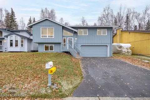 300 Pettis Rd, Anchorage, AK 99515