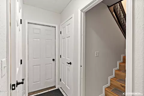 18215 Hidden Falls Ave, Eagle River, AK 99577 photo 15