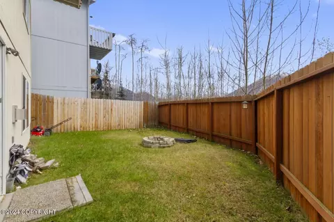Exterior - 20400 Granite Park Cir, Eagle River, AK 99577 photo 1 of 4