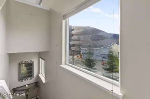 Entry Way - 20400 Granite Park Cir, Eagle River, AK 99577 photo 2 of 2