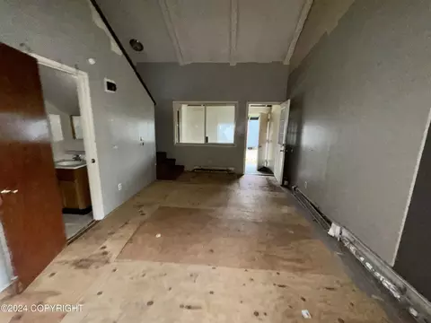 Living - 421 E 45th Ave, Anchorage, AK 99503 photo 4 of 7