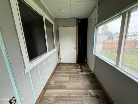 Exterior - 421 E 45th Ave, Anchorage, AK 99503 photo 7 of 7