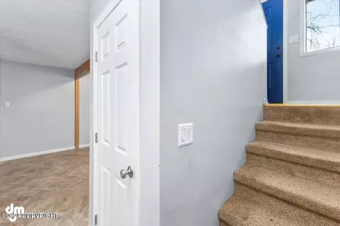 Entry Way - 11308 Mausel St, Eagle River, AK 99577 photo 5 of 6