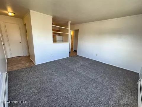 Living - 618 E 9th Ave, Anchorage, AK 99501 photo 4 of 7