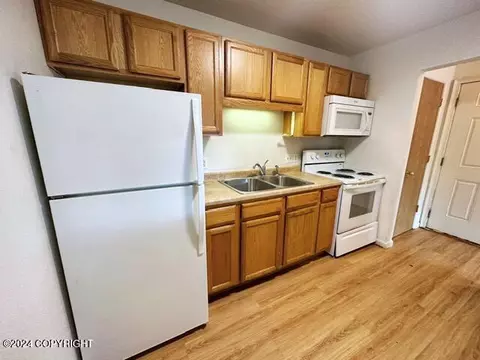 Kitchen - 618 E 9th Ave, Anchorage, AK 99501 photo 3 of 3