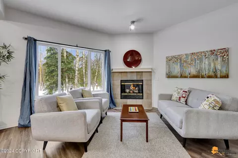 7118 Fairweather Park Loop # 20A, Anchorage, AK 99518