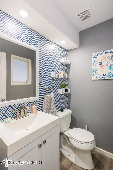Bath - 10711 Commodore Dr, Anchorage, AK 99515 photo 1 of 5