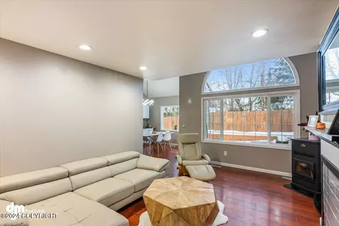Living - 10711 Commodore Dr, Anchorage, AK 99515 photo 3 of 3