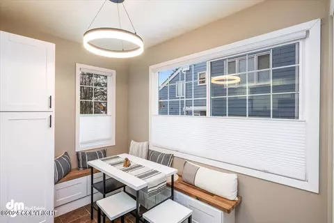 Dining - 10711 Commodore Dr, Anchorage, AK 99515 photo 1 of 4