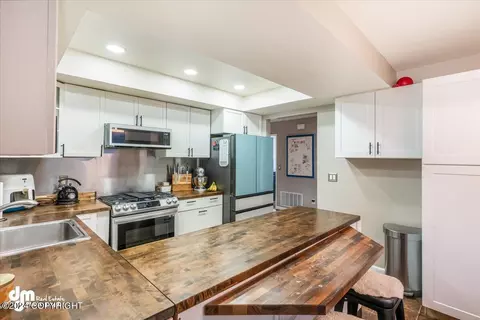 Kitchen - 10711 Commodore Dr, Anchorage, AK 99515 photo 1 of 5