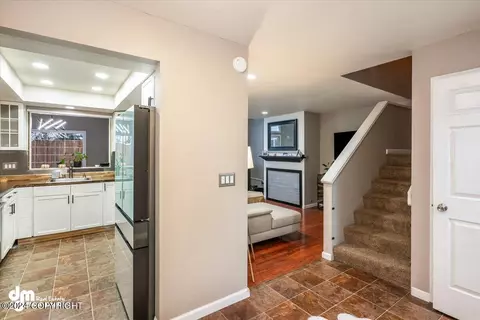 Entry Way - 10711 Commodore Dr, Anchorage, AK 99515 photo 3 of 5