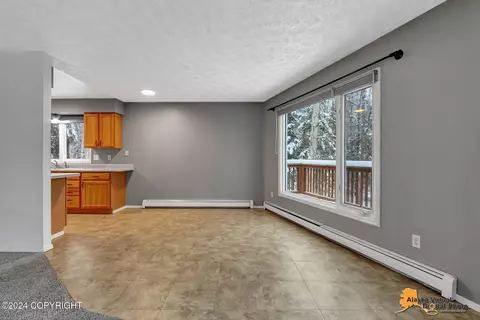 13721 Malaspina St, Eagle River, AK 99577 photo 6