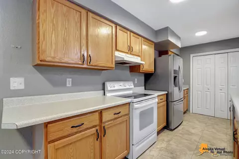 13721 Malaspina St, Eagle River, AK 99577 photo 13