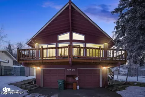 6940 Dickerson Dr, Anchorage, AK 99504