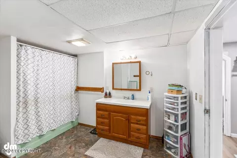 Bath - 5949 E 21st Ave, Anchorage, AK 99504 photo 1 of 2
