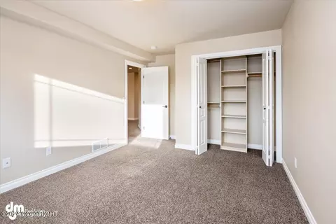 Bedroom - 2883 Morgan Loop, Anchorage, AK 99516 photo 5 of 7