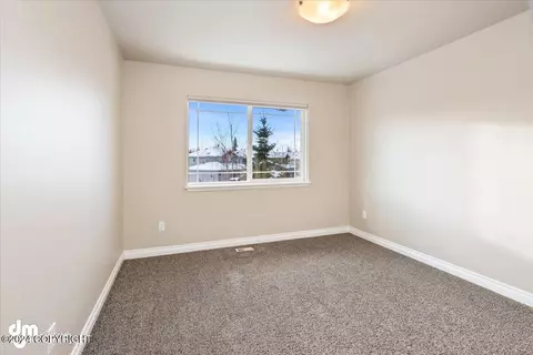 Bedroom - 2883 Morgan Loop, Anchorage, AK 99516 photo 4 of 7
