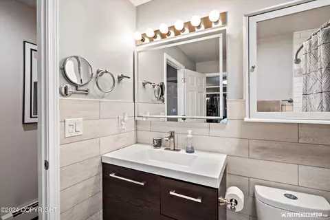 Bath - 1931 Commodore Dr, Anchorage, AK 99507 photo 1 of 3