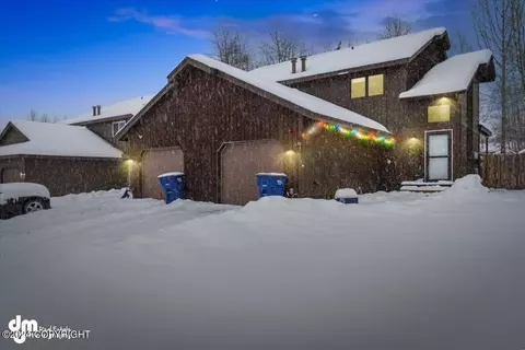 6903 Meadow St # B2, Anchorage, AK 99507