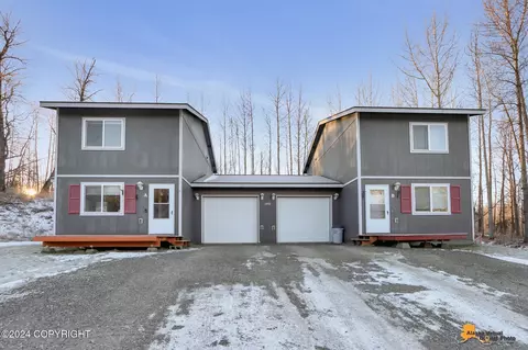 12584 E Impala Ct, Palmer, AK 99645
