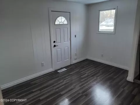 4618 E 3rd Ave, Anchorage, AK 99504 photo 15