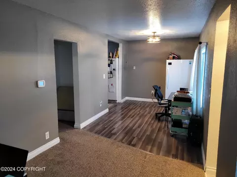 4618 E 3rd Ave, Anchorage, AK 99504 photo 7