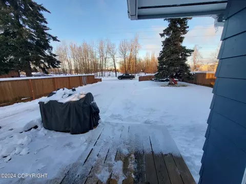 4618 E 3rd Ave, Anchorage, AK 99504 photo 24