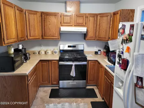 4618 E 3rd Ave, Anchorage, AK 99504 photo 12