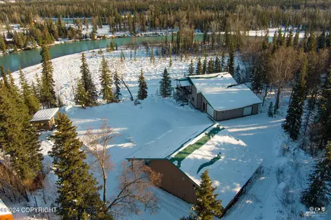 22520 Terrace Dr, Kasilof, AK 99610