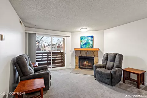 9645 Independence Dr # D206, Anchorage, AK 99507
