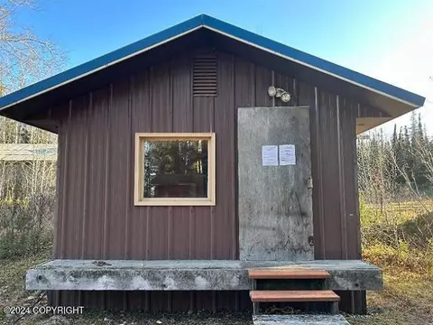 32898 Funny River Rd, Soldotna, AK 99669